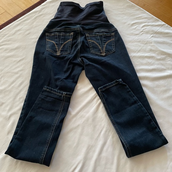Maternity Jeggings - Picture 2 of 4